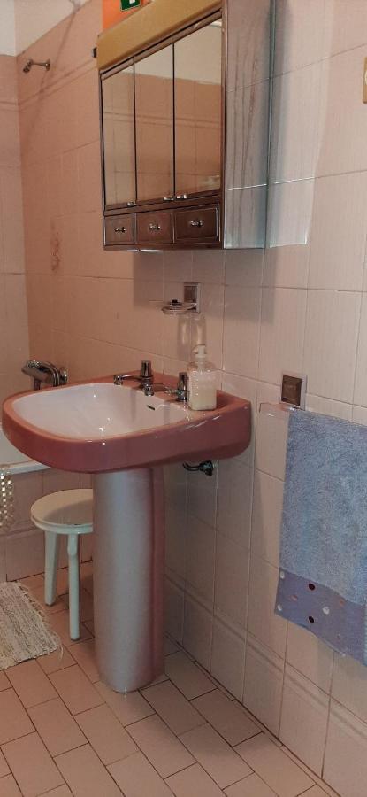 Apartamento Abril Гоувея Екстериор снимка