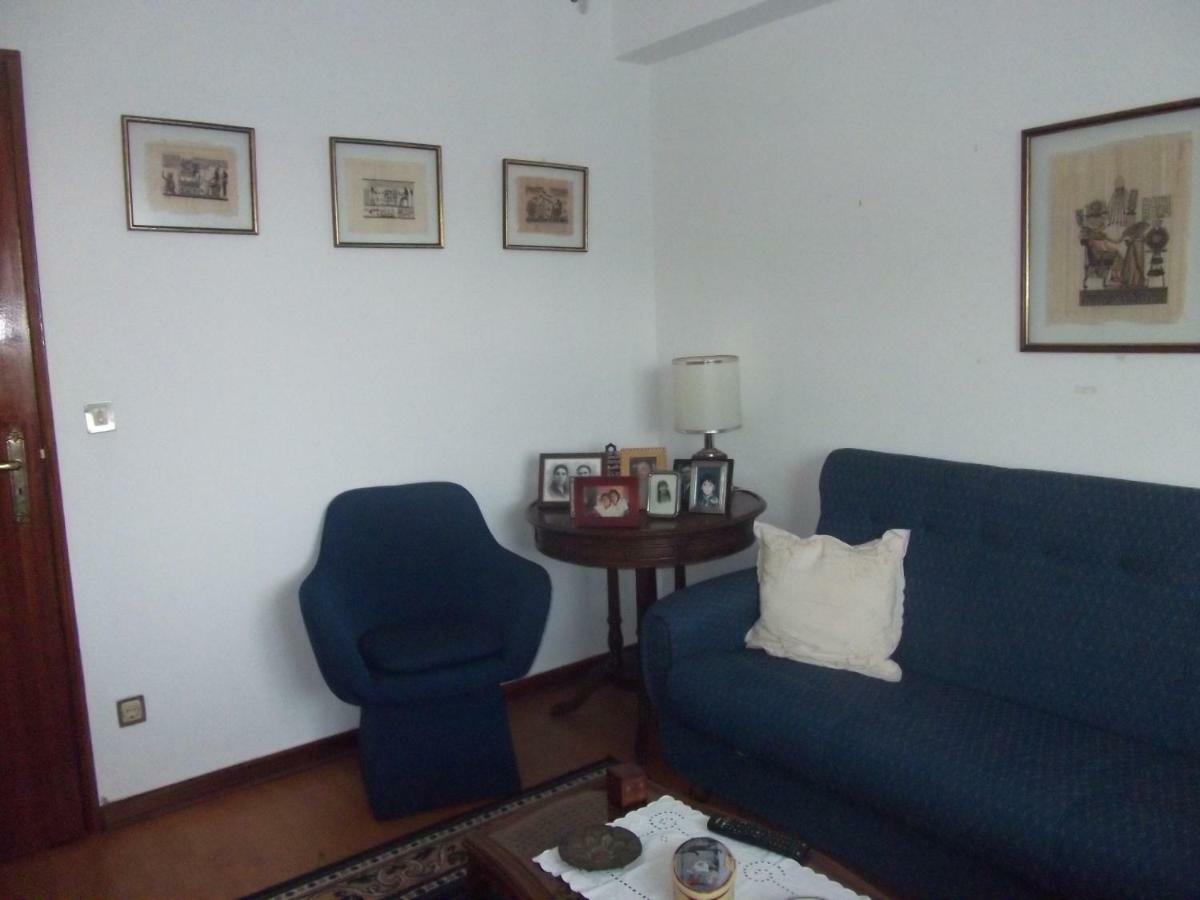 Apartamento Abril Гоувея Екстериор снимка